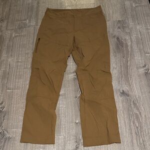 Mountain Hardware Men's Brown Tech Pants